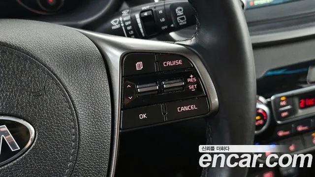 Kia Sorento 2017 thumb 9