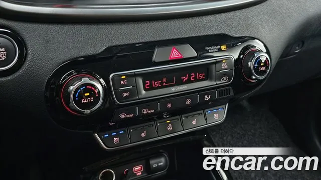 Kia Sorento 2017 thumb 4