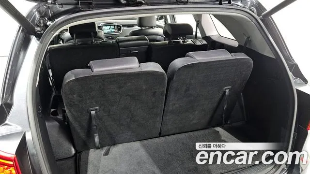 Kia Sorento 2017 thumb 10