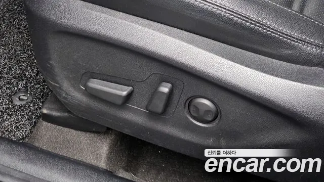 Kia Sorento 2017 thumb 8