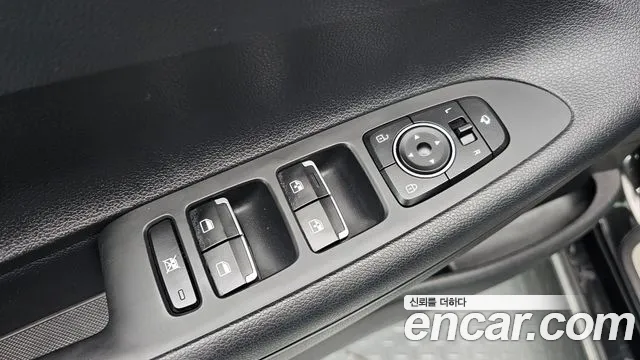 Hyundai Grandeur 2017 thumb 8