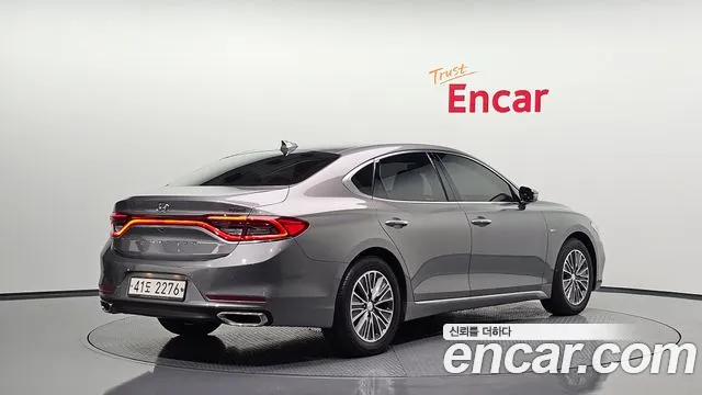 Hyundai Grandeur 2017 thumb 3