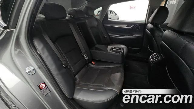 Hyundai Grandeur 2017 thumb 4