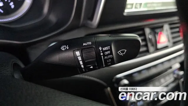 Hyundai Grandeur 2017 thumb 9