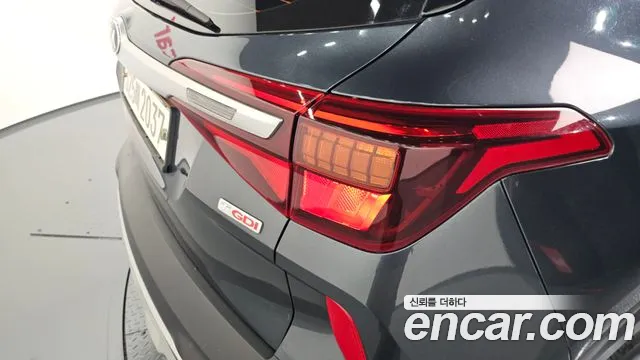 Kia Seltos 2019 thumb 8
