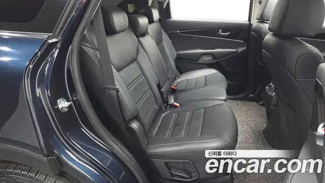 Kia Sorento 2019 thumb 4