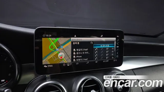 Mercedes-Benz C-Class 2019 thumb 8