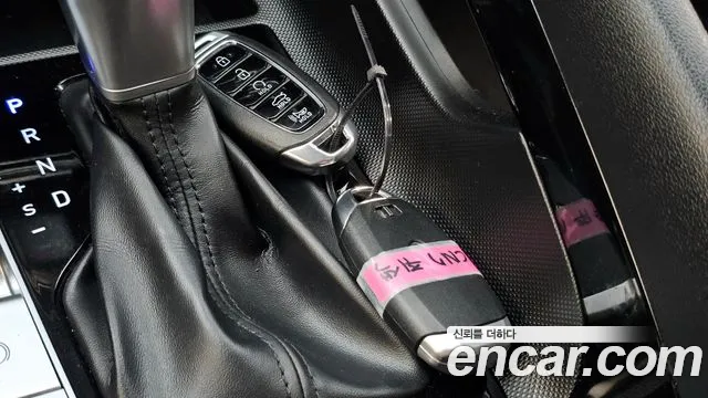 Hyundai Elantra 2020 thumb 2