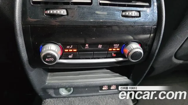 BMW 5 серии 2019 thumb 6