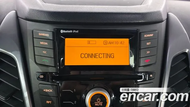 KGM Korando 2013 thumb 3