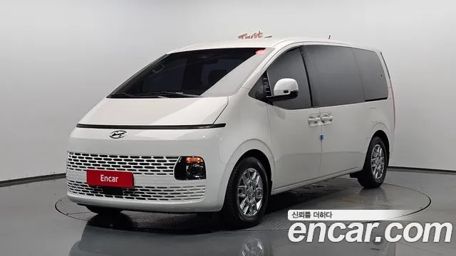 Hyundai Staria 2021 thumb 9
