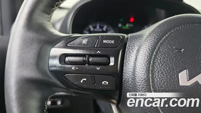Kia morning 2022 thumb 4