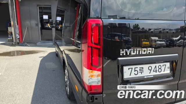 Hyundai Solati 2021 thumb 3
