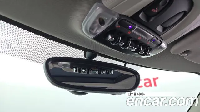 Mini Cooper Clubman 2020 thumb 11