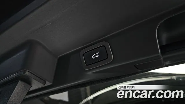 Land Rover Range Rover Sport 2019 thumb 9