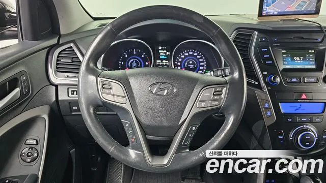 Hyundai Санта Фе 2014 thumb 11