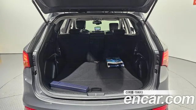 Hyundai Санта Фе 2014 thumb 4