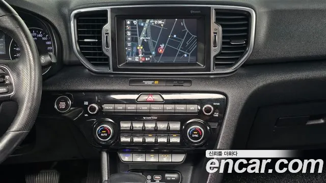 Kia Sportage 2016 thumb 5