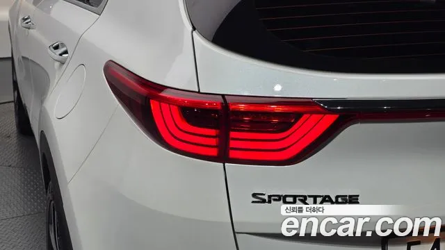Kia Sportage 2016 thumb 10