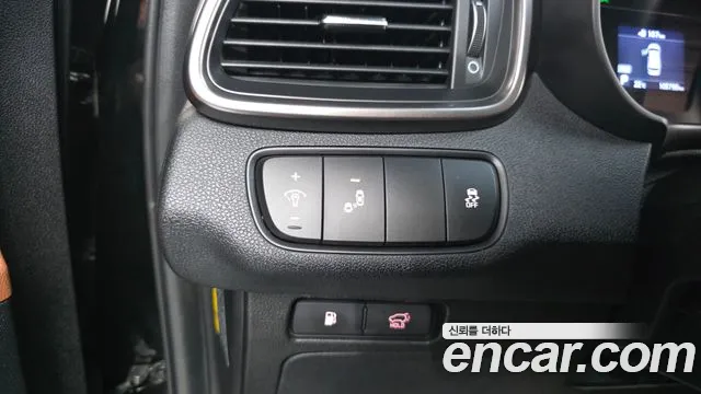 Kia Sorento 2017 thumb 9