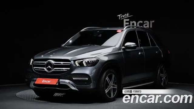 Mercedes-Benz E-Класс 2019 thumb 2