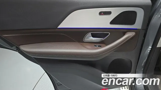 Mercedes-Benz E-Класс 2019 thumb 6