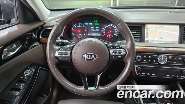 Kia K7 2017 thumb 10