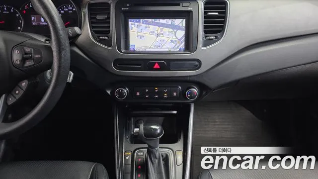 Kia Carens 2013 thumb 7