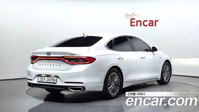 Hyundai Grandeur 2018 thumb 2