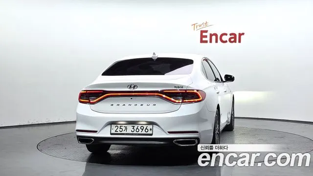 Hyundai Grandeur 2018 thumb 4