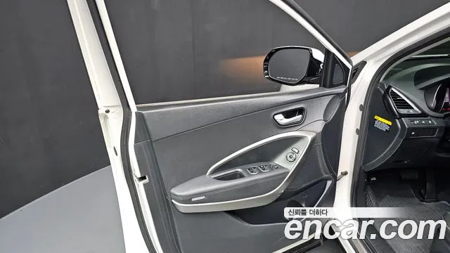 Hyundai Санта Фе 2014 thumb 9