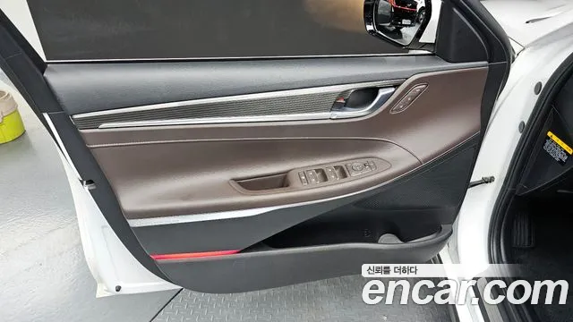 Hyundai Grandeur 2019 thumb 2