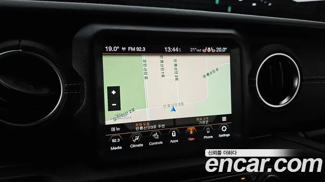 Jeep Wrangler 2021 thumb 8