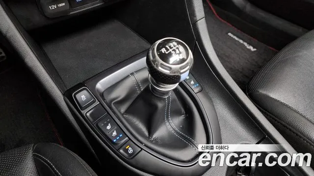 Hyundai Veloster 2018 thumb 3