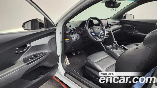Hyundai Veloster 2018 thumb 6