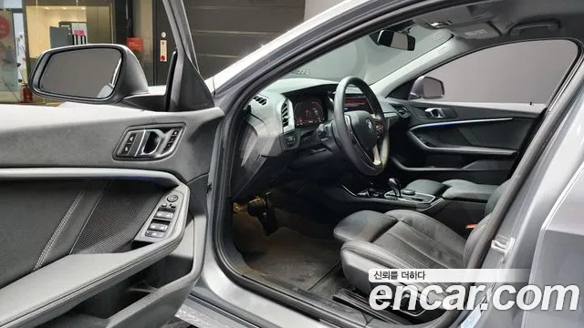 BMW 1 серии 2022 thumb 11