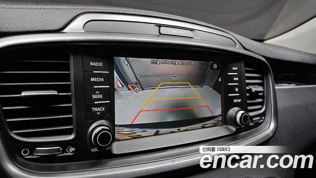 Kia Sorento 2017 thumb 9