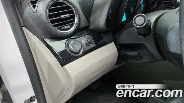 Chevrolet Orlando 2015 thumb 2