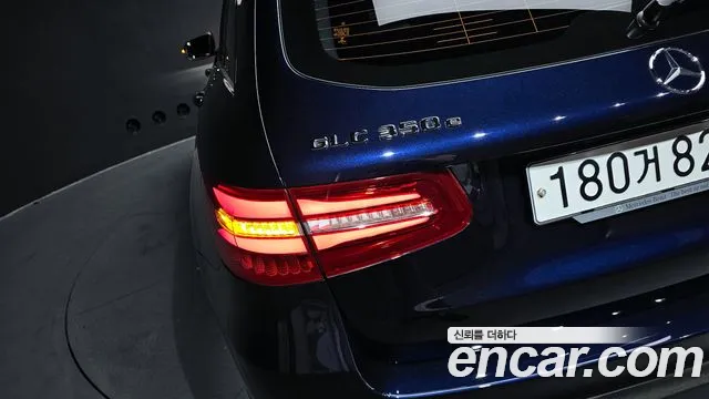 Mercedes-Benz GLC 2018 thumb 4