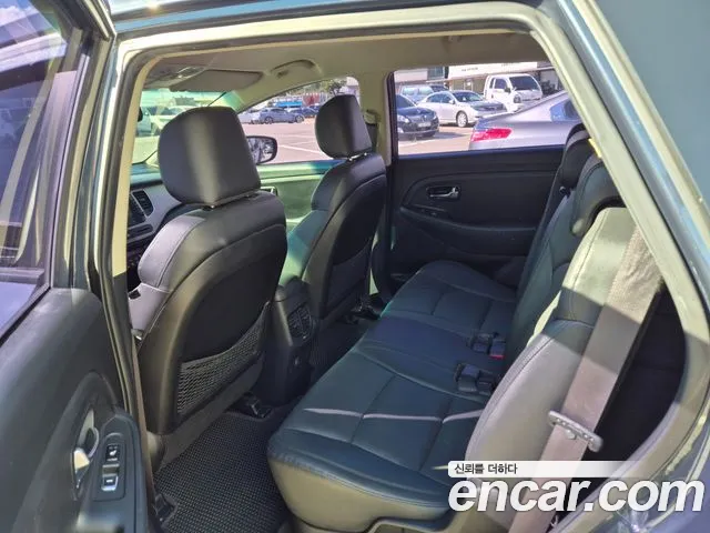 Kia Carens 2014 thumb 7