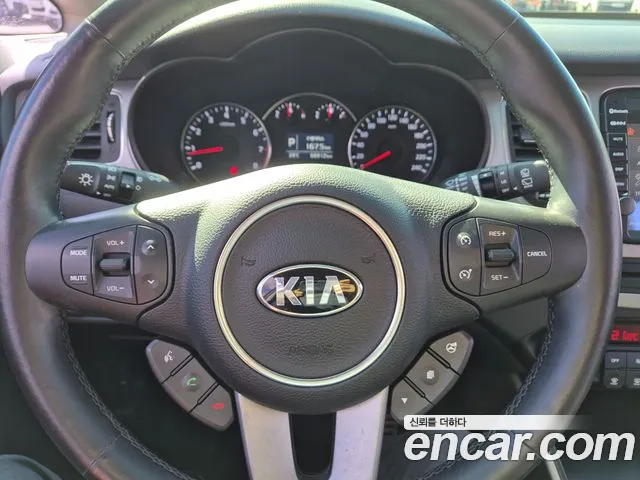 Kia Carens 2014 thumb 8
