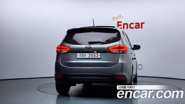 Kia Carens 2013 thumb 5