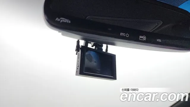 Kia Carens 2013 thumb 3