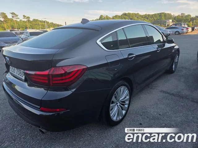 BMW 5 серии Gran Turismo 2017 thumb 4