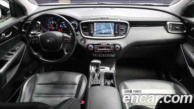 Kia Sorento 2017 thumb 4
