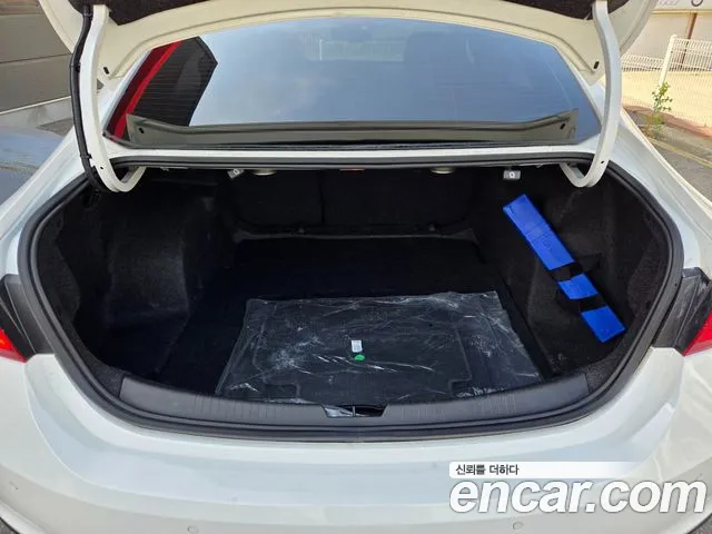 Chevrolet Malibu 2016 thumb 9