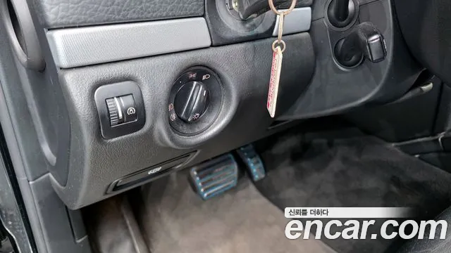Porsche Cayenne 2005 thumb 6