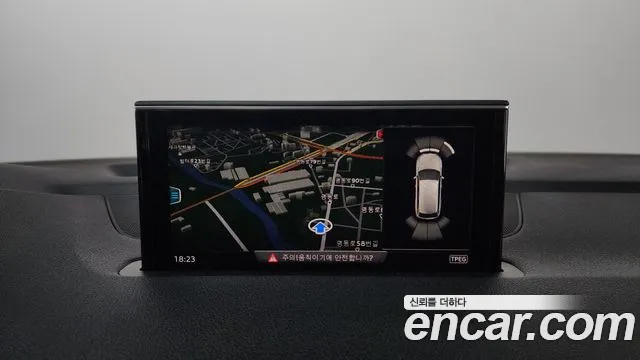 Audi Q7 2019 thumb 8