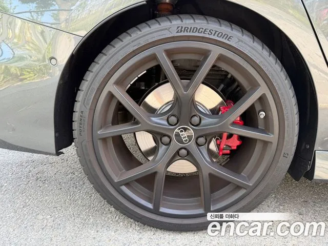 Audi RS3 2026 thumb 11