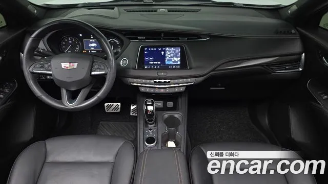 Cadillac XT4 2023 thumb 4